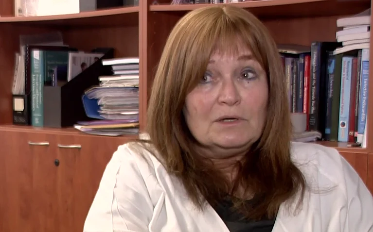 פרופסור גליה להב, מנהלת היחידה למחלות זיהומיות בשיבא תל השומר