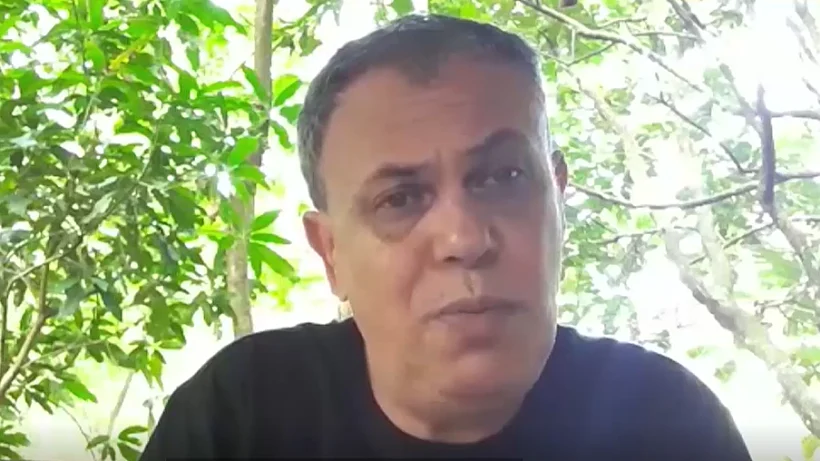 יוחאי ואנונו, תקוע בפיליפינים