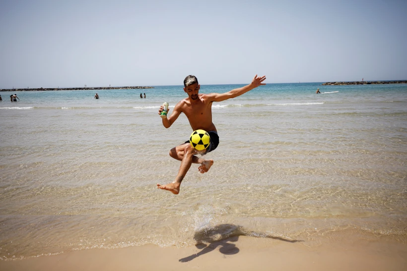 חוף הים בתל אביב