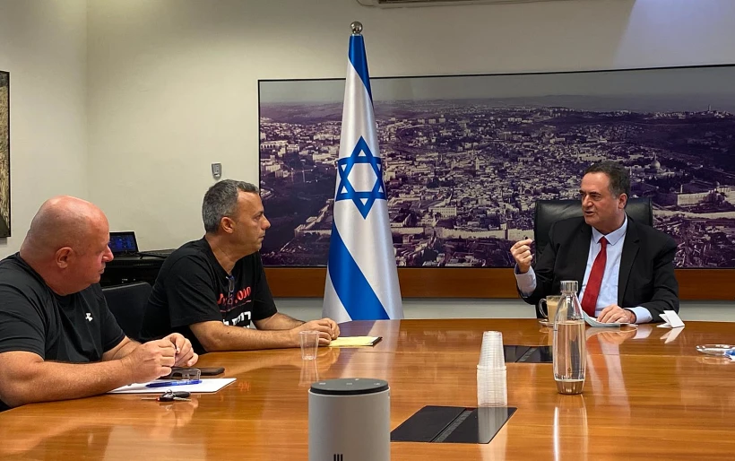 ישראל כץ ונציגי אולמות האירועים