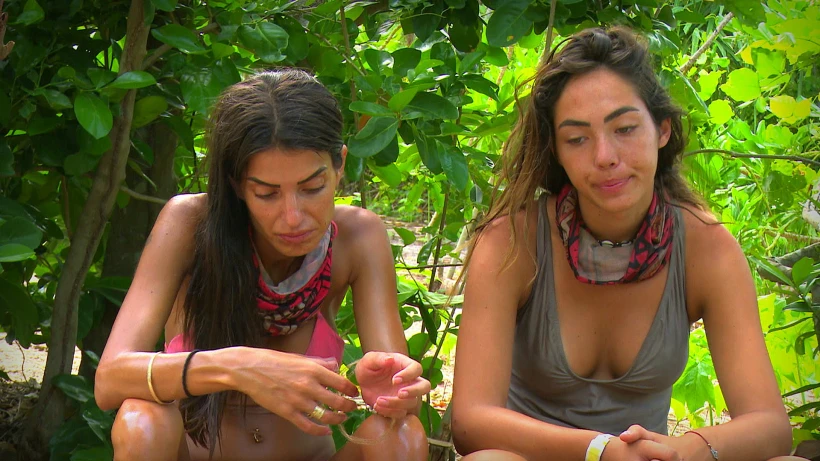 ליטל וניקול - פרק 12