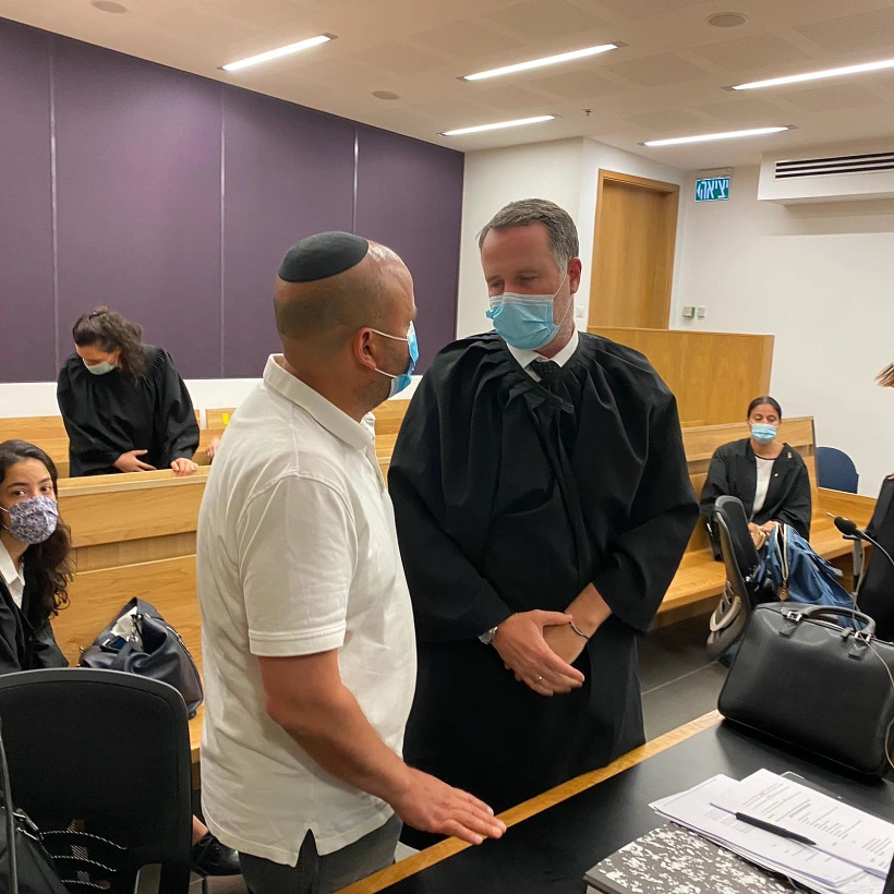 איתמר שמעוני בבית המשפט