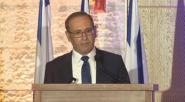 רוני חזקיהו