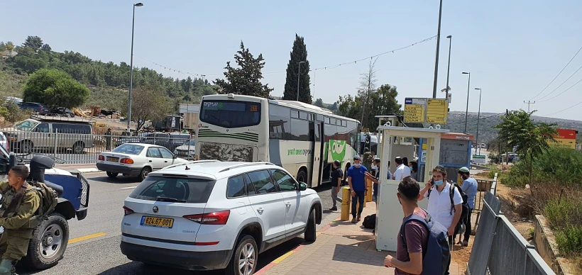 זירת ניסיון דקירה באריאל