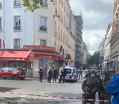 זירת הדקירה בצרפת, מחוץ למערכת ''שארלי הבדו''