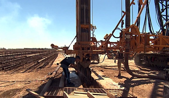 בניית החומה התת-קרקעית בגבול רצועת עזה