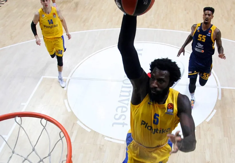 אותלו האנטר, מכבי תל אביב בכדורסל