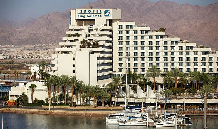 המלך שלמה, אילת