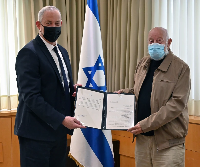 אלוף (במיל') אברהם בן שושן, ושר הביטחון בני גנץ