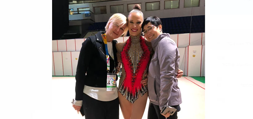 ניקול זליקמן, שזכתה במקום החמישי, יחד עם איילת זוסמן (מימין) ואלה סמופלוב