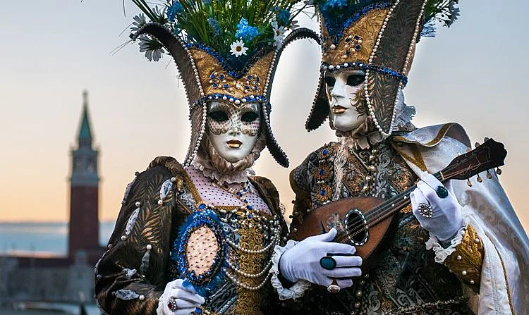 קרנבל ונציה, איטליה