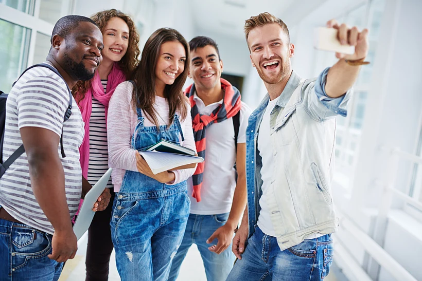 חבורה בתיכון