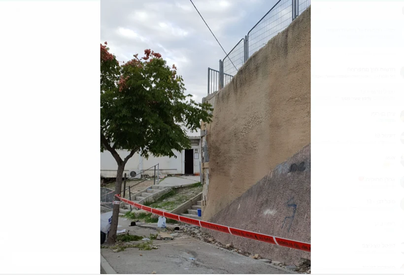 זירת הנפילה בבתי שמש בה נפגע אנושות נער בן 14