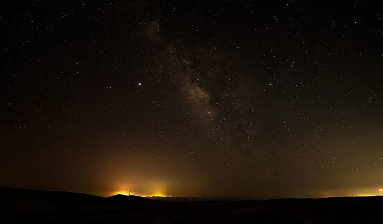 מטאורים במדבר