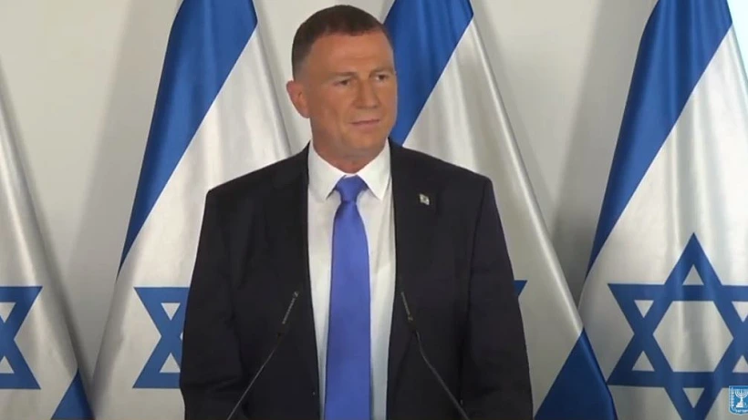 יולי אדלשטיין