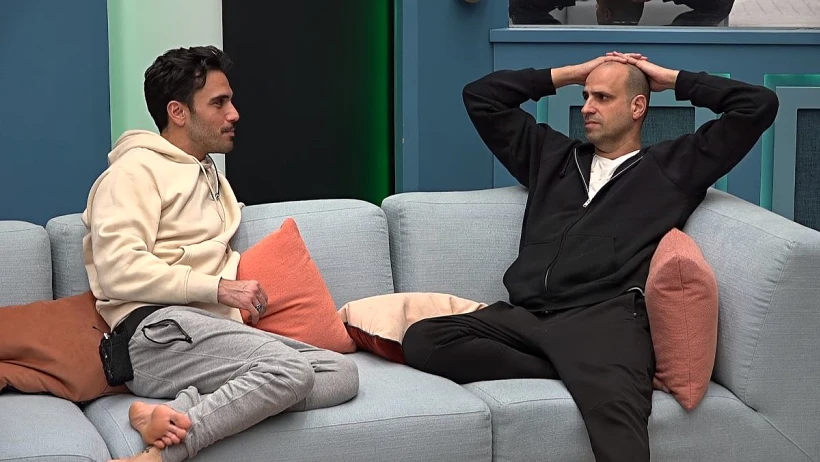 תום נפתח בפני ליאור