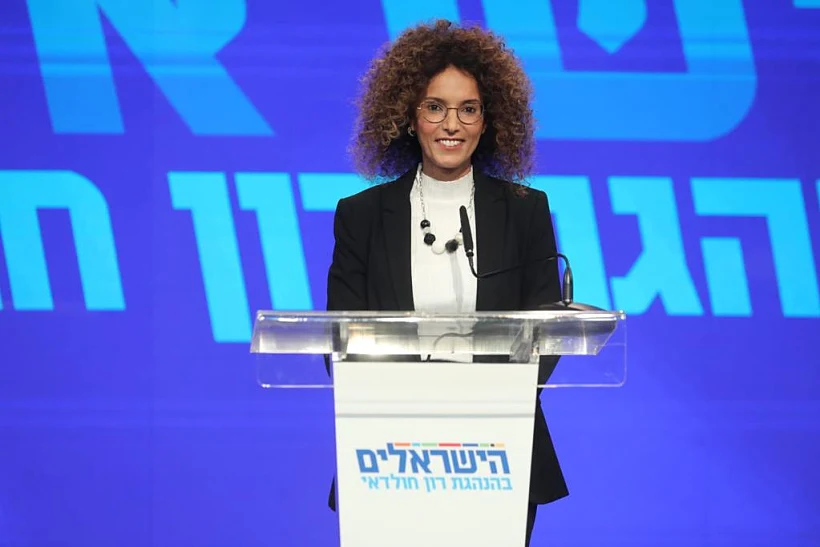 עדי צברי, מפלגת ''הישראלים''