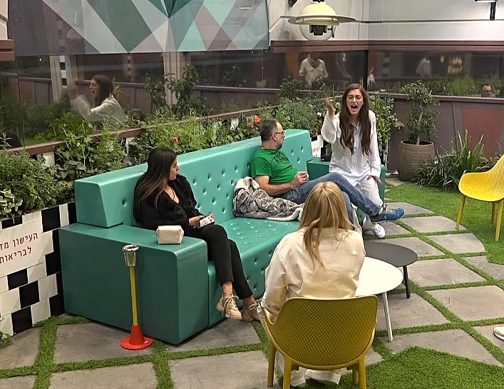 רונית ולינור - הפיצוץ