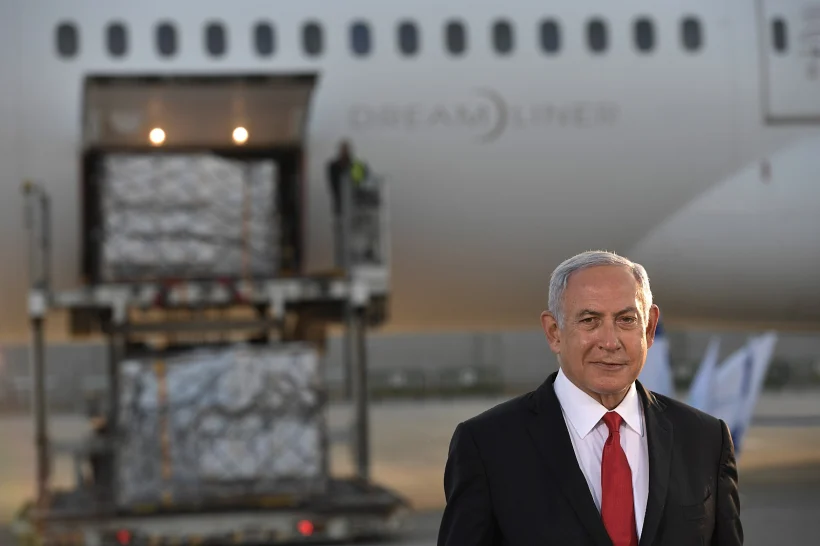 ראש הממשלה בנימין נתניהו מקבל את משלוח החיסונים של ''פייזר''
