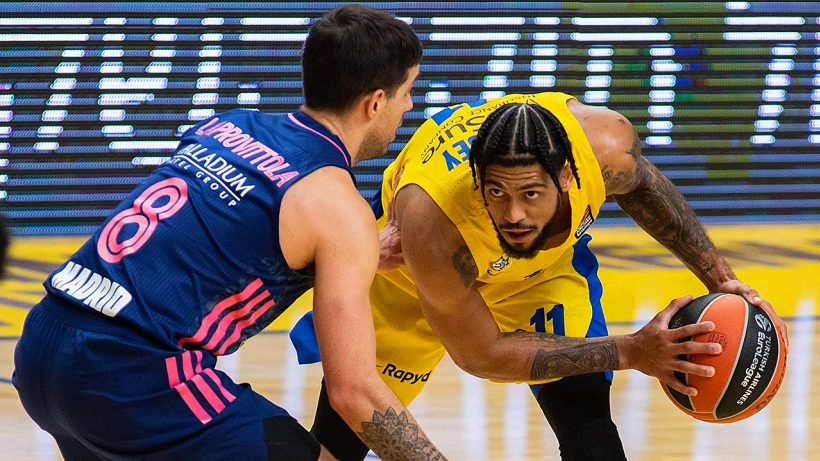 טיילר דורסי, מכבי תל אביב בכדורסל