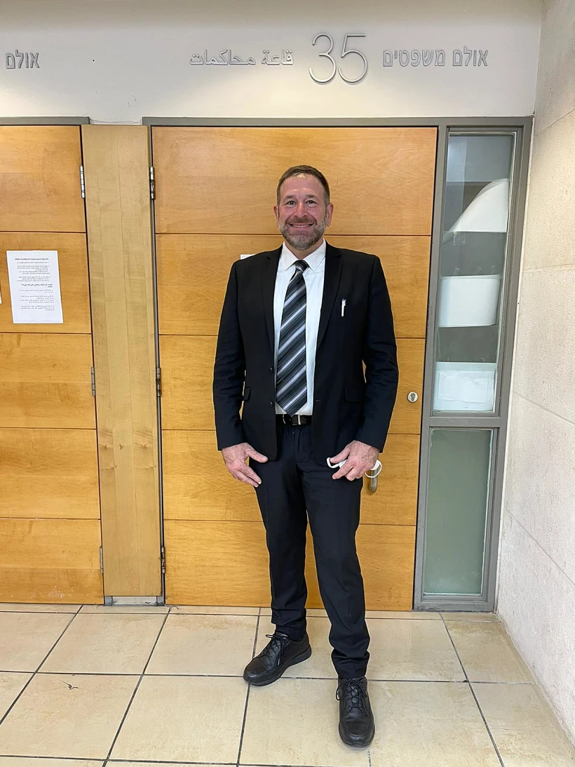 עורך הדין משה אלון