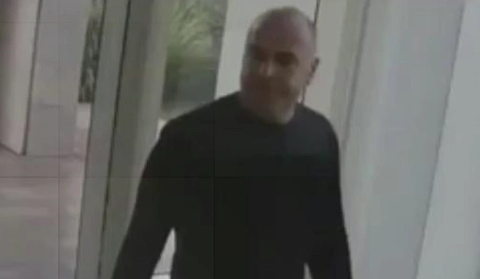 גבר שתועד תוקף מינית אישה בבניין באזור נתניה