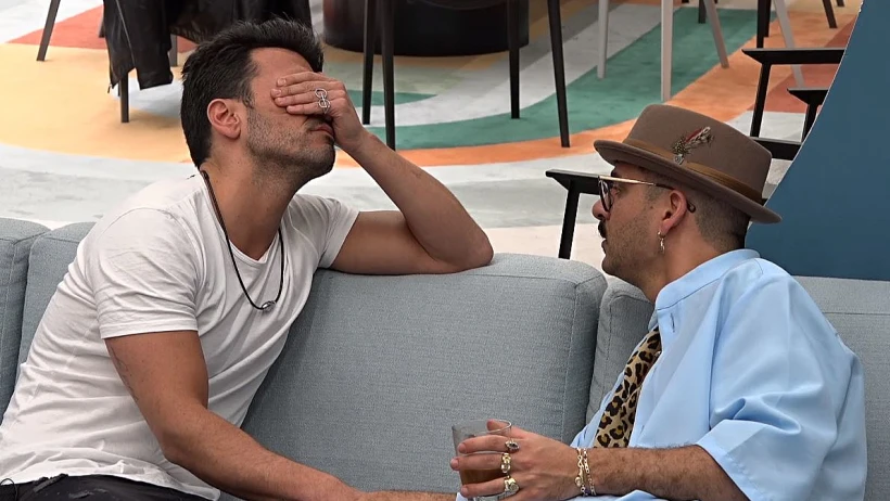 תום נשבר מההדחה של גל