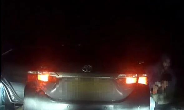 רגע המעצר של החוליה החשודה בפריצות באזור הדרום