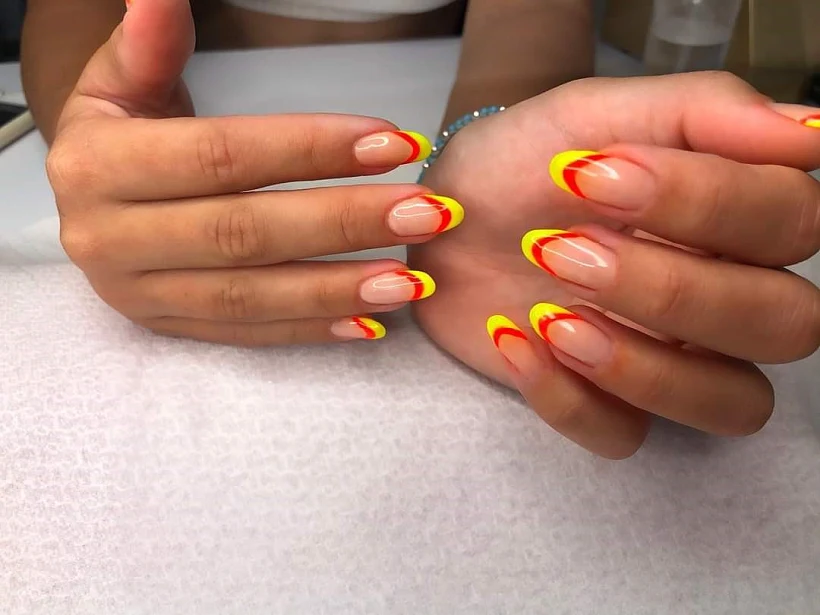 הלקוחות מגיעות עם צילומי ציפורניים מהאינסטגרם, רחלי אסתטיקה ויופי