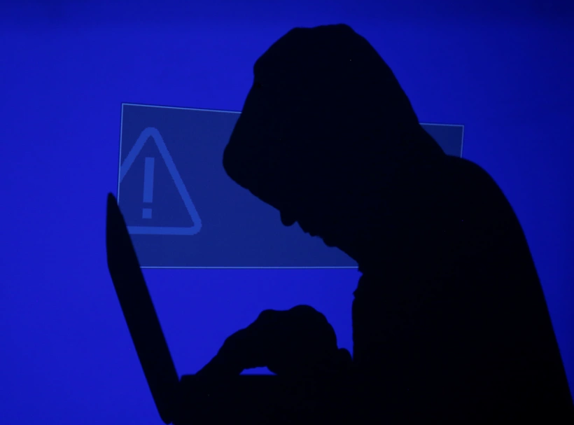 סייבר, רשתות חברתיות, האקרים