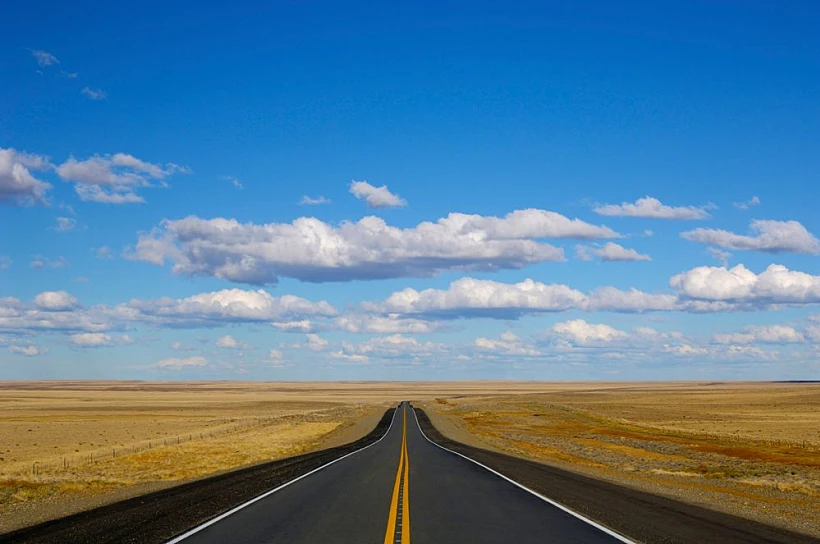 Large Long Straight Road 5e644