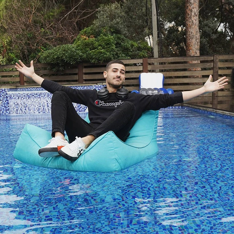 Idantelem 131889001 192575799