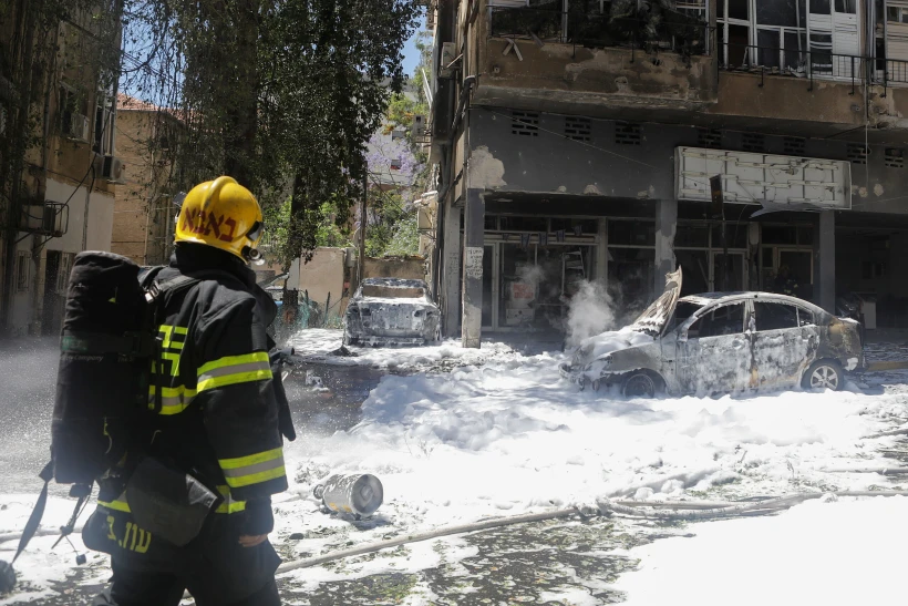 פגיעת רקטה ברמת גן