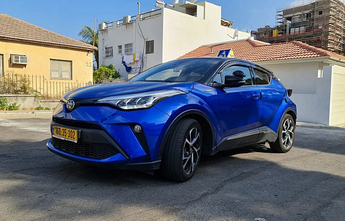 הרכב לימודים של תומר שלוש