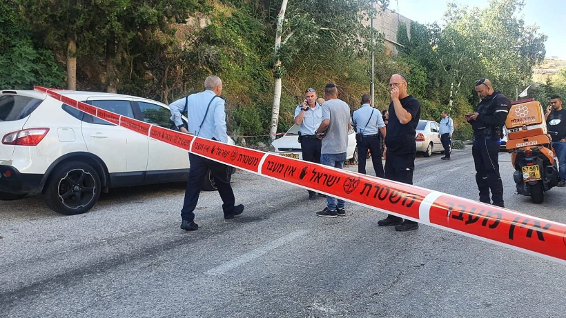 צעיר בעל רקע פסיכיאטרי דקר שני שוטרים בגבעת זאב