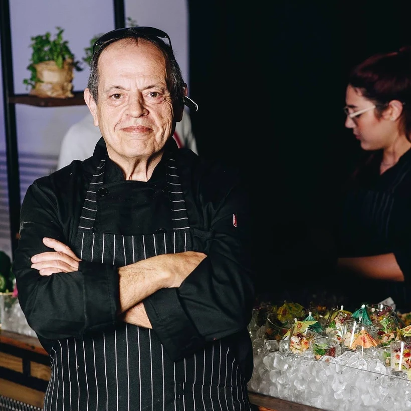 מריו דסקל בעלי אסאדו בטבע