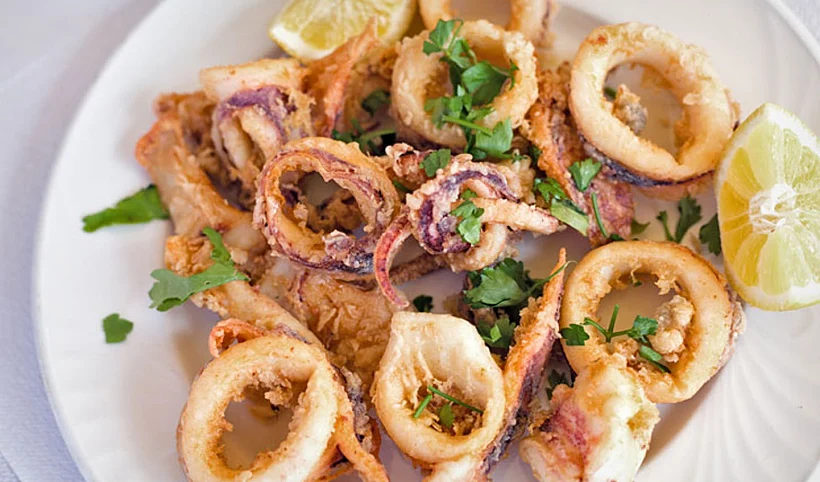 Calamares Fritos 217570669