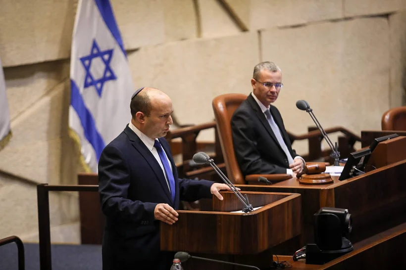 נפתלי בנט, יריב לוין