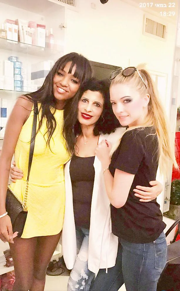 הקומה של אהובה, אהובה בעלת המכון