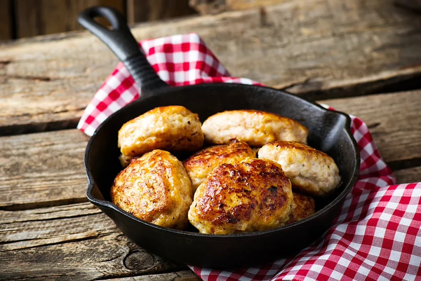 Shutterstock 371373862