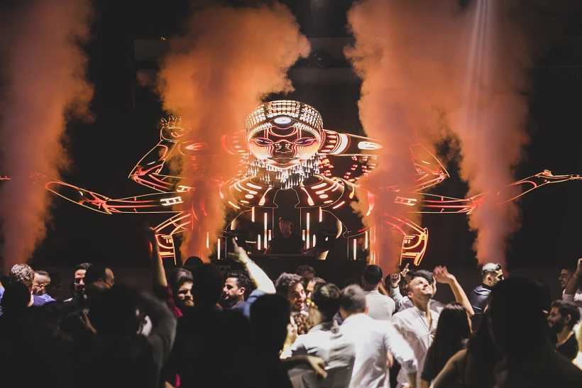 כפיר אברהמי מתקלט