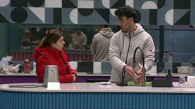 תום חיימוב עושה כלים