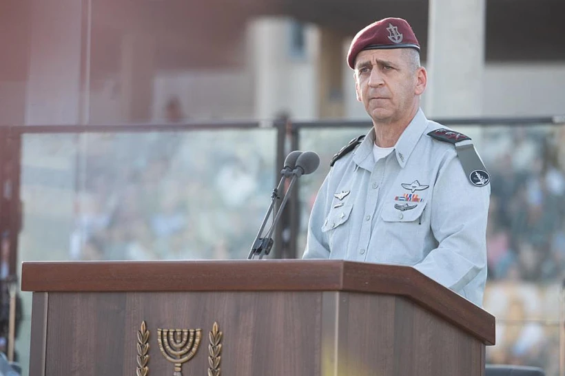 אביב כוכבי בטקס בבה''ד 1