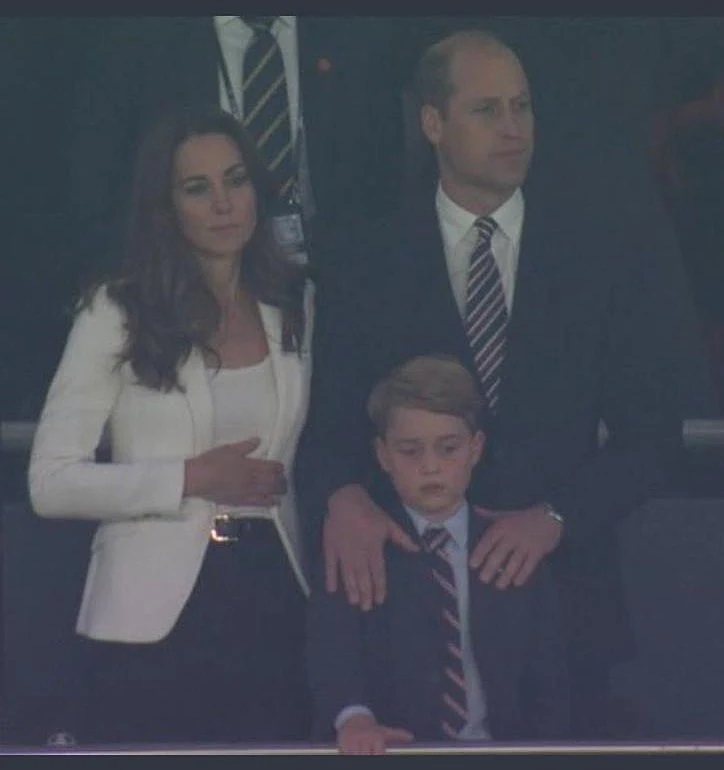 הנסיך ג'ורג מאוכזב בעקבות ההפסד