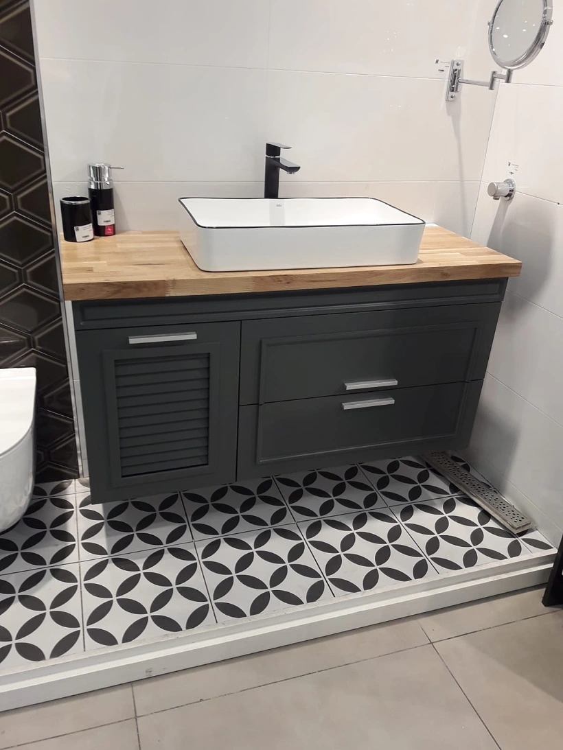 ארון אמבט של מקלחת של צים מקלחונים וארונות אמבט