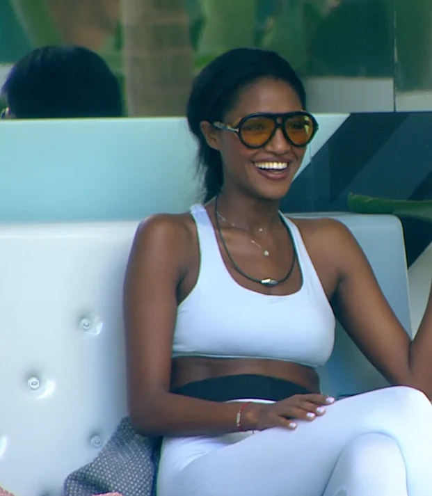 טיטי במראה הטייסת