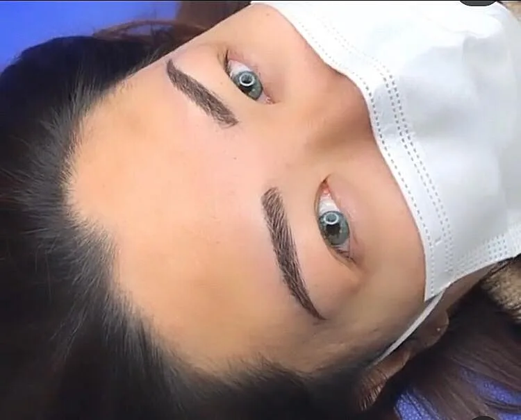 שיקום גבות בלק פרפקט