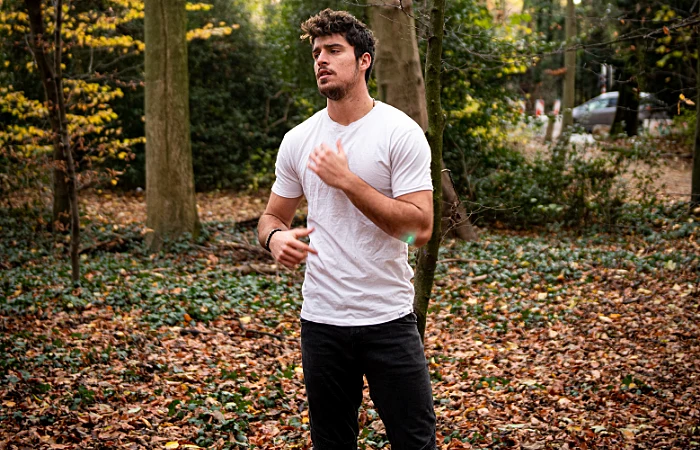 יאן רפאל פלורנט בחורשה