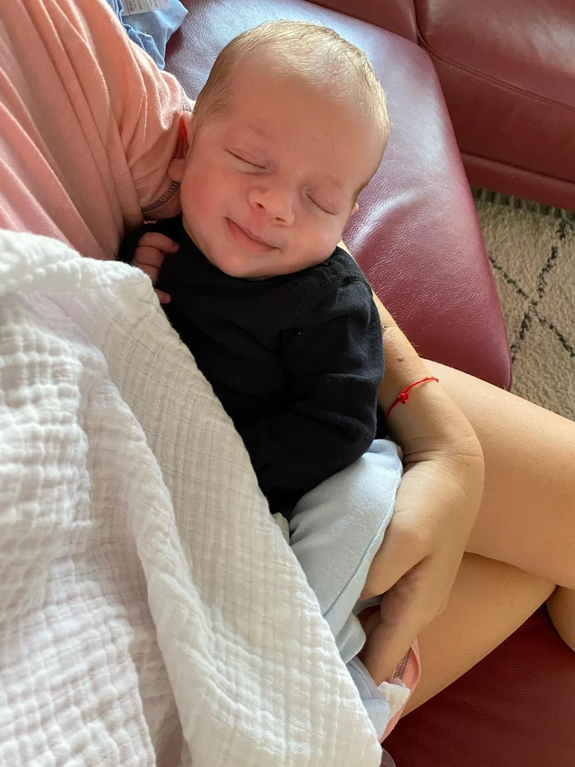 גוני בנש הדרכת הורים ממוקדת שינה