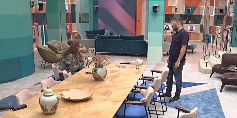 אורן מתכנן לדבר עם מירי מול כולם